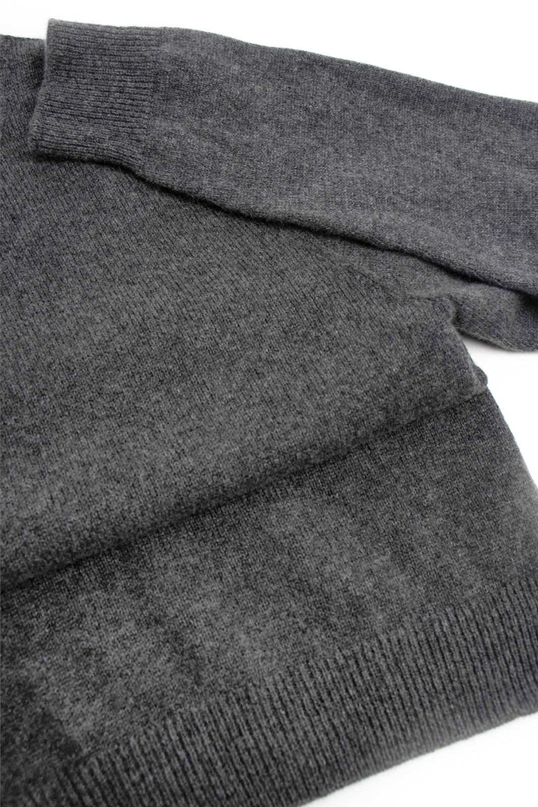 #colour_dark-grey