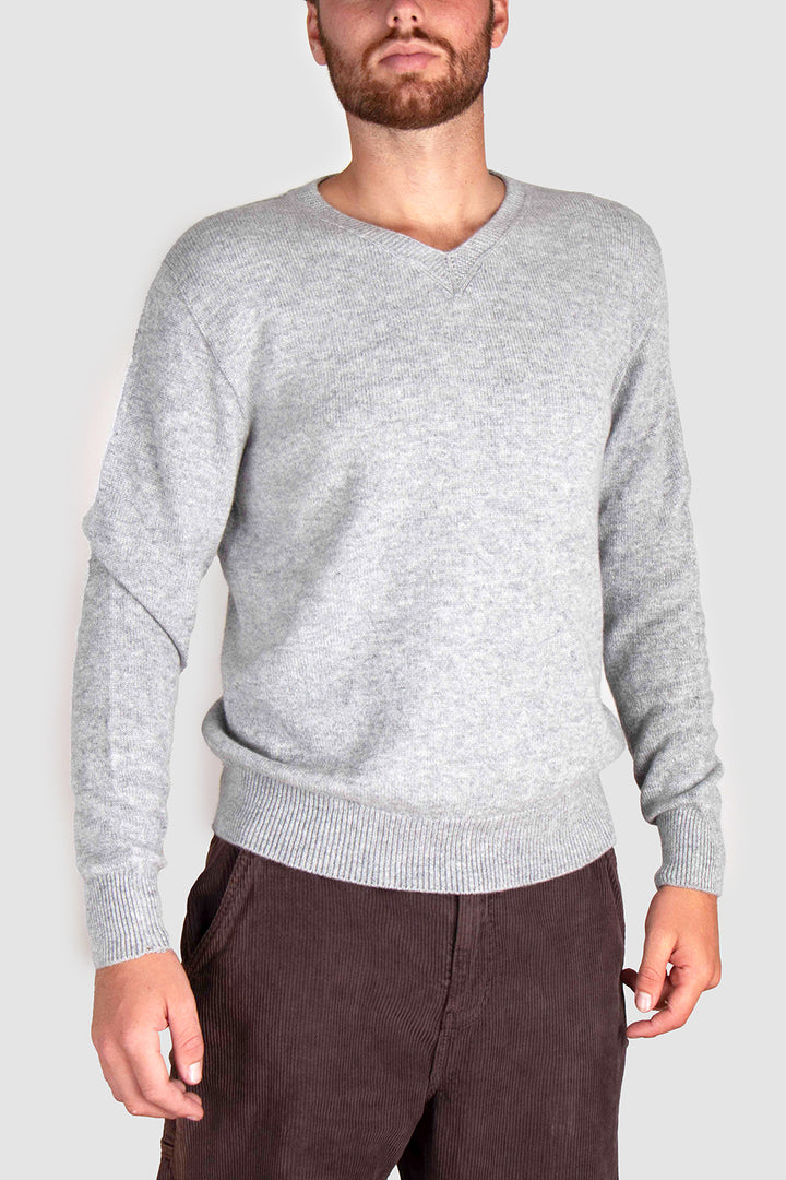 #colour_light-grey