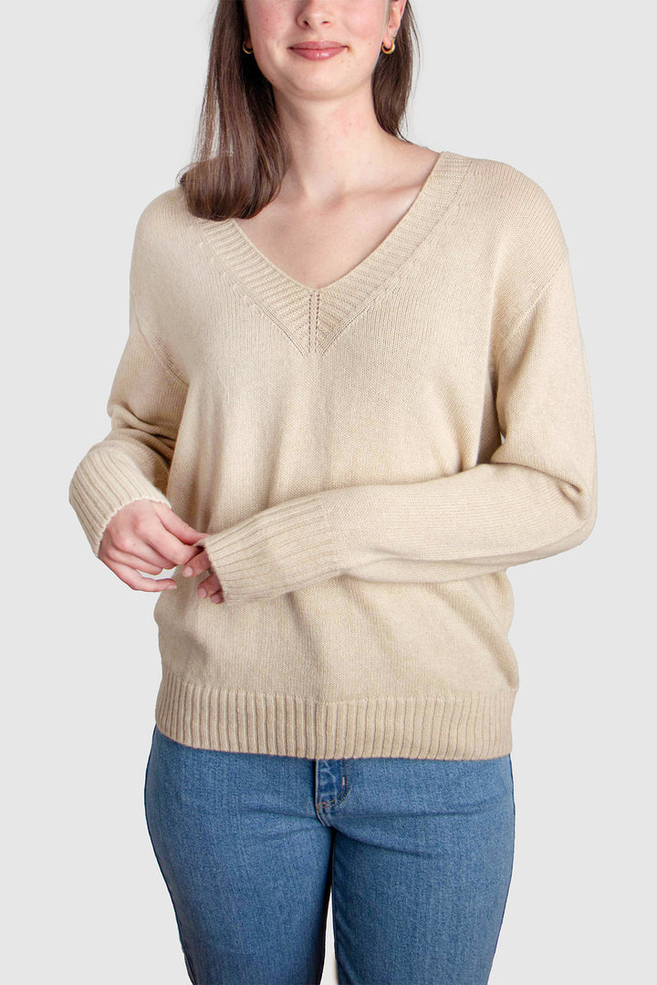 Womens Cirrus Seamless V Neck Jumper